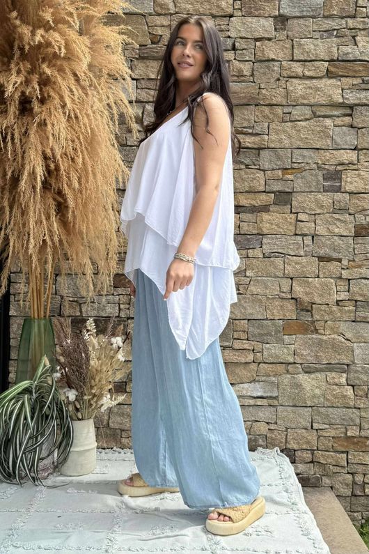 The Cova Santa Layer Top White